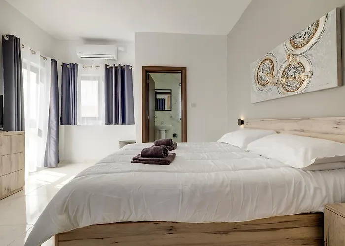 Sir William Reid Holiday Apartments