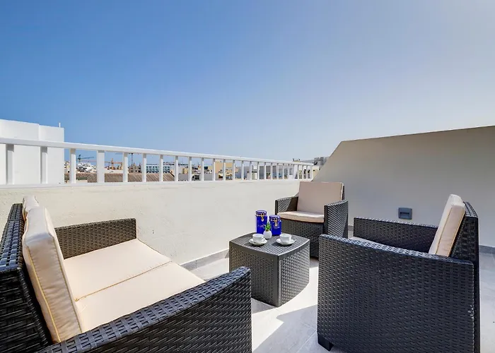 Sir William Reid Holiday Apartments